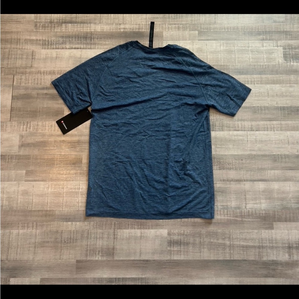 Blue Lululemon Men’s Shirt